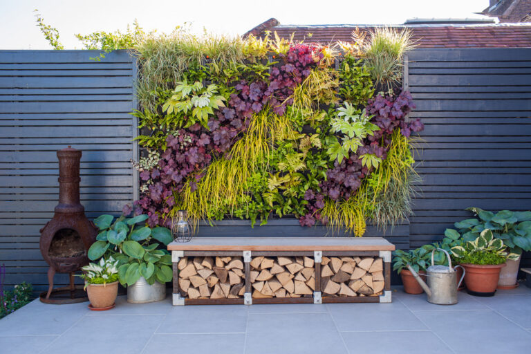 Best Exterior Plant Wall Systems: Engineering the Vertical Landsca