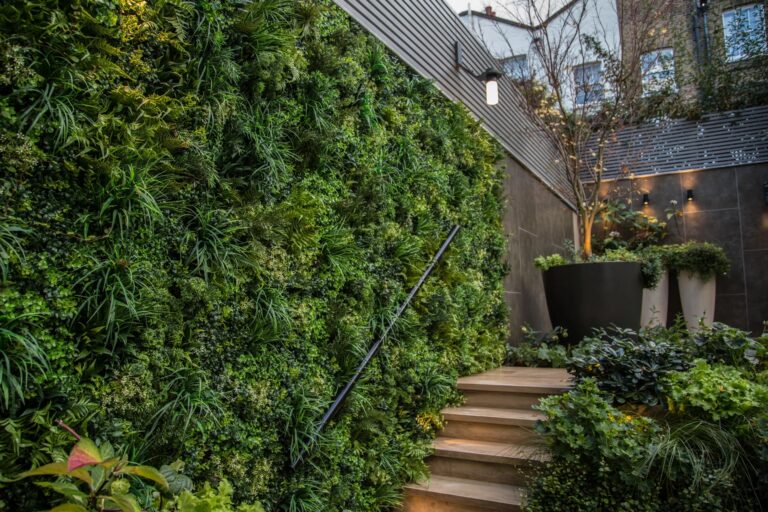 Common Plant Walls Selection Mistakes: The Editorial Guide